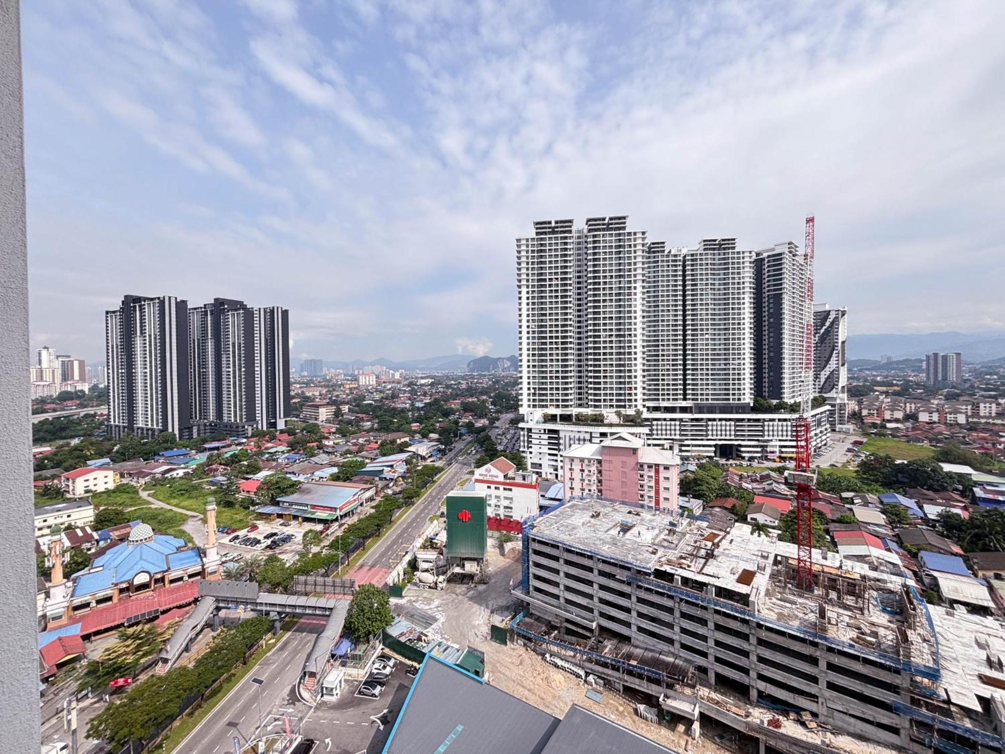 Modern Cozy At Kenwingston Platz Gombak Kuala Lumpur